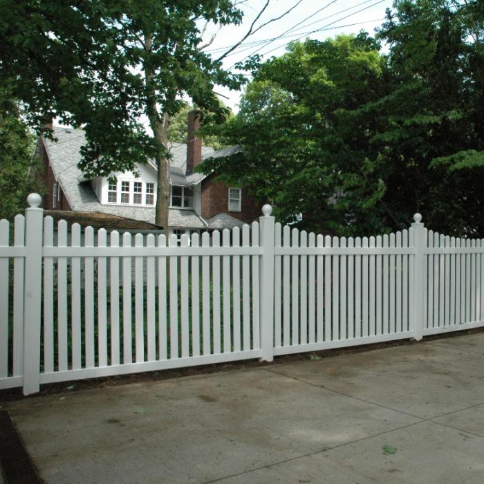 Richmond scalloped picket fence with Dog Ear caps and ball caps