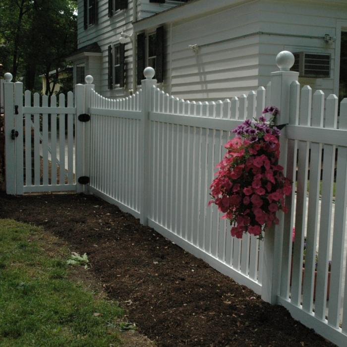 Richmond close up with single gate picket fence