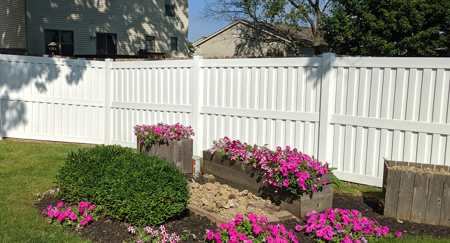 Weatherables Privacy Fencing